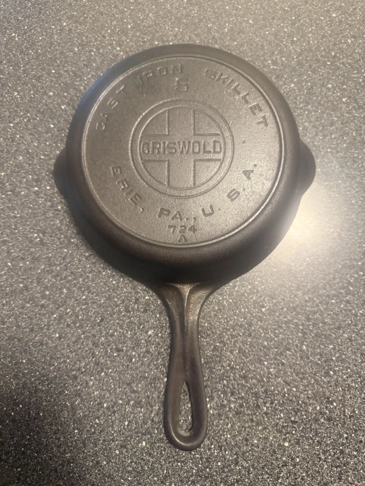Griswold 1930's No. 5 Large Block Logo Cast Iron Skillet ~ Read