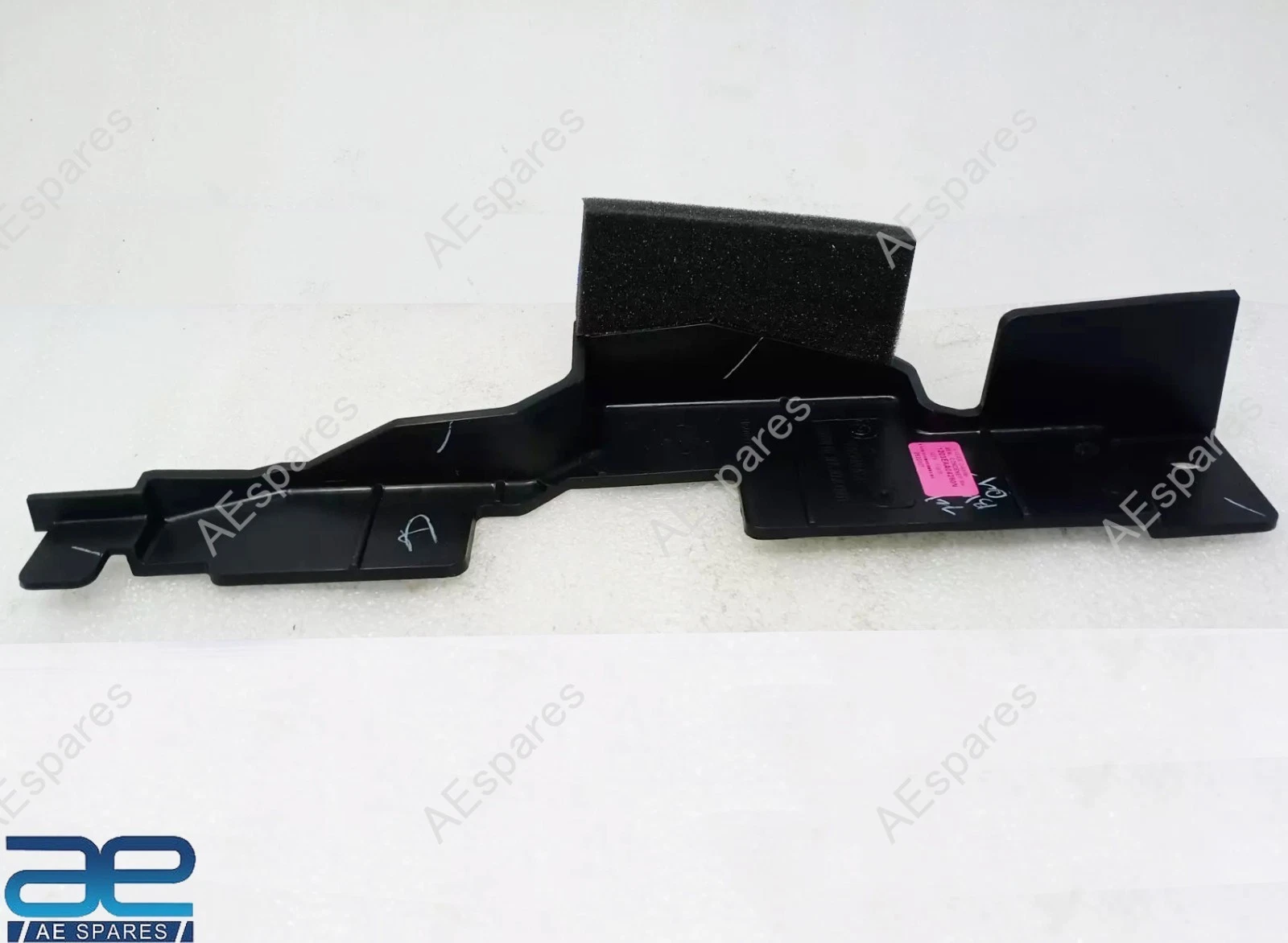Condenser Seal Assembly RH for Mahindra Scorpio 2014-2022 1203EAA04260N