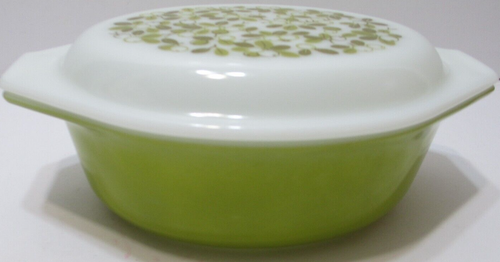 Vintage Pyrex Glass 043 Oval Casserole with 943C Lid Verde Green 1-1/2 Quart