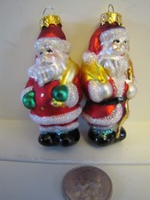 Set 2 Vtg Santa Claus Painted Glass w/ glitter Christmas Holiday Tree Ornaments