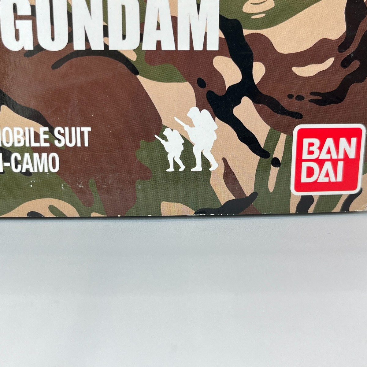Bandai MG 1/100 AAPE RX-78-2 Gundam Grn-Camo Ver 3.0