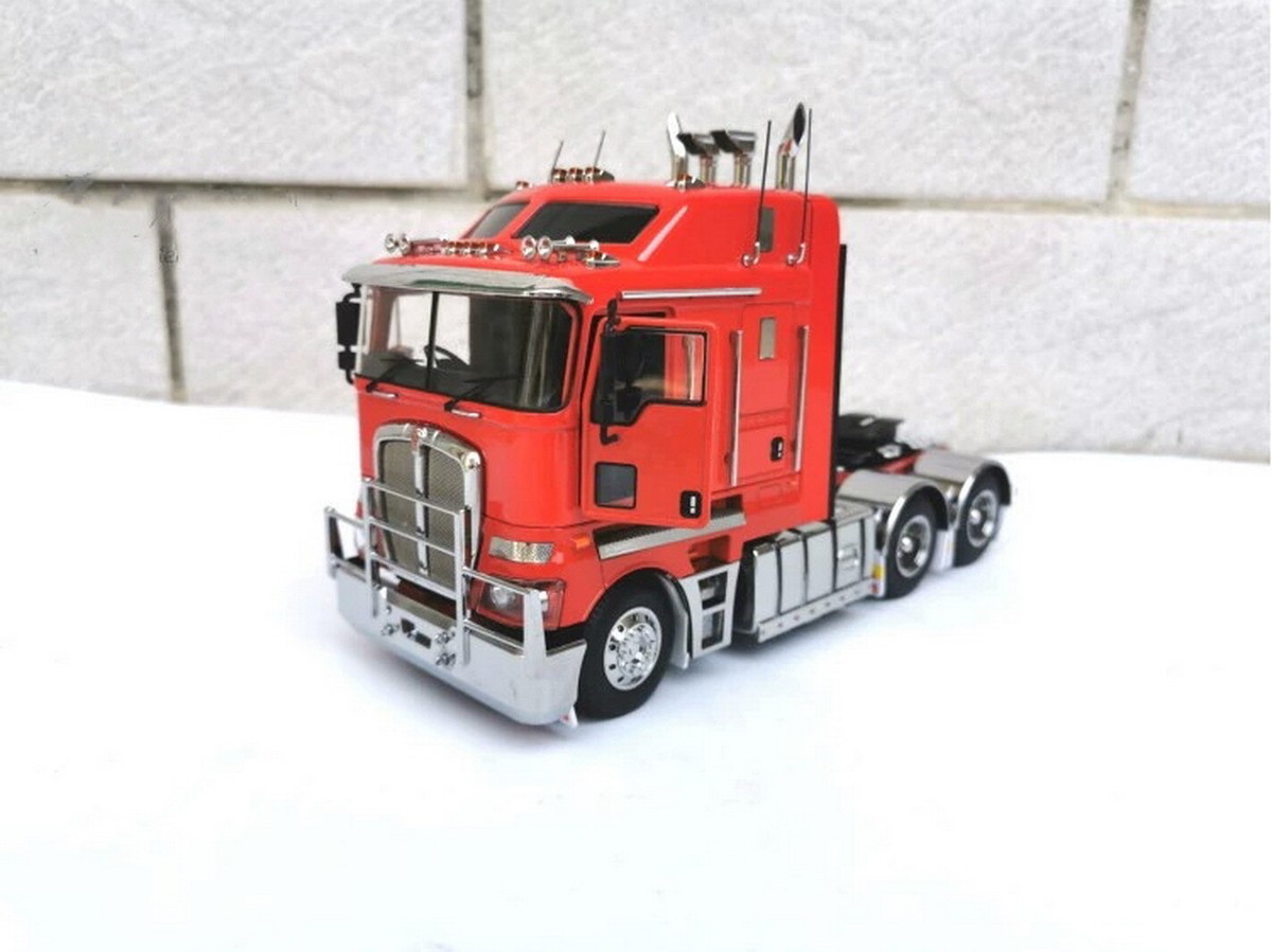 EXCLUSIVE 1/32 Kenworth K200 Prime Mover Truck Red Diecast Car
