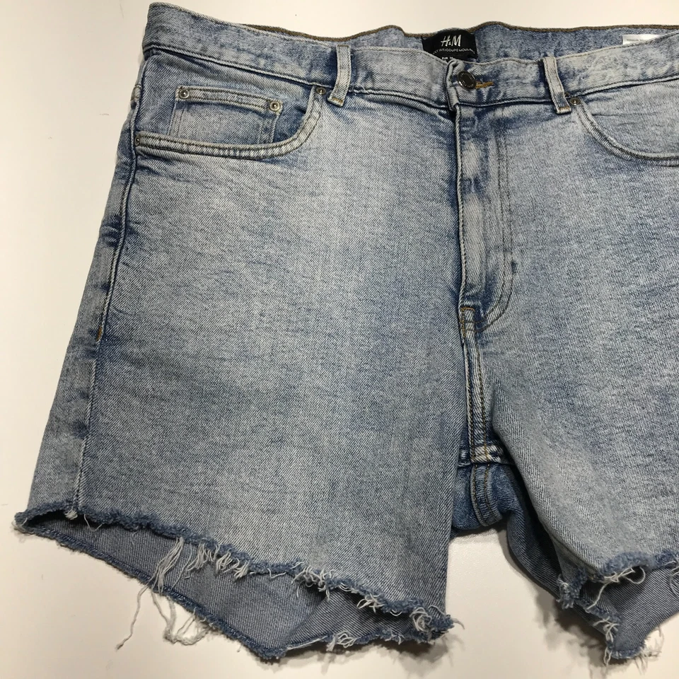 Pantalones Cortos H&M Para Hombre Talla 36 Calce Ajustado Hágalo Usted Mismo Corte Denim Jean Azul Lavado Claro Foto 3 de 4