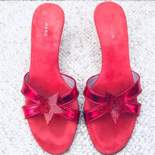 red glitter slides