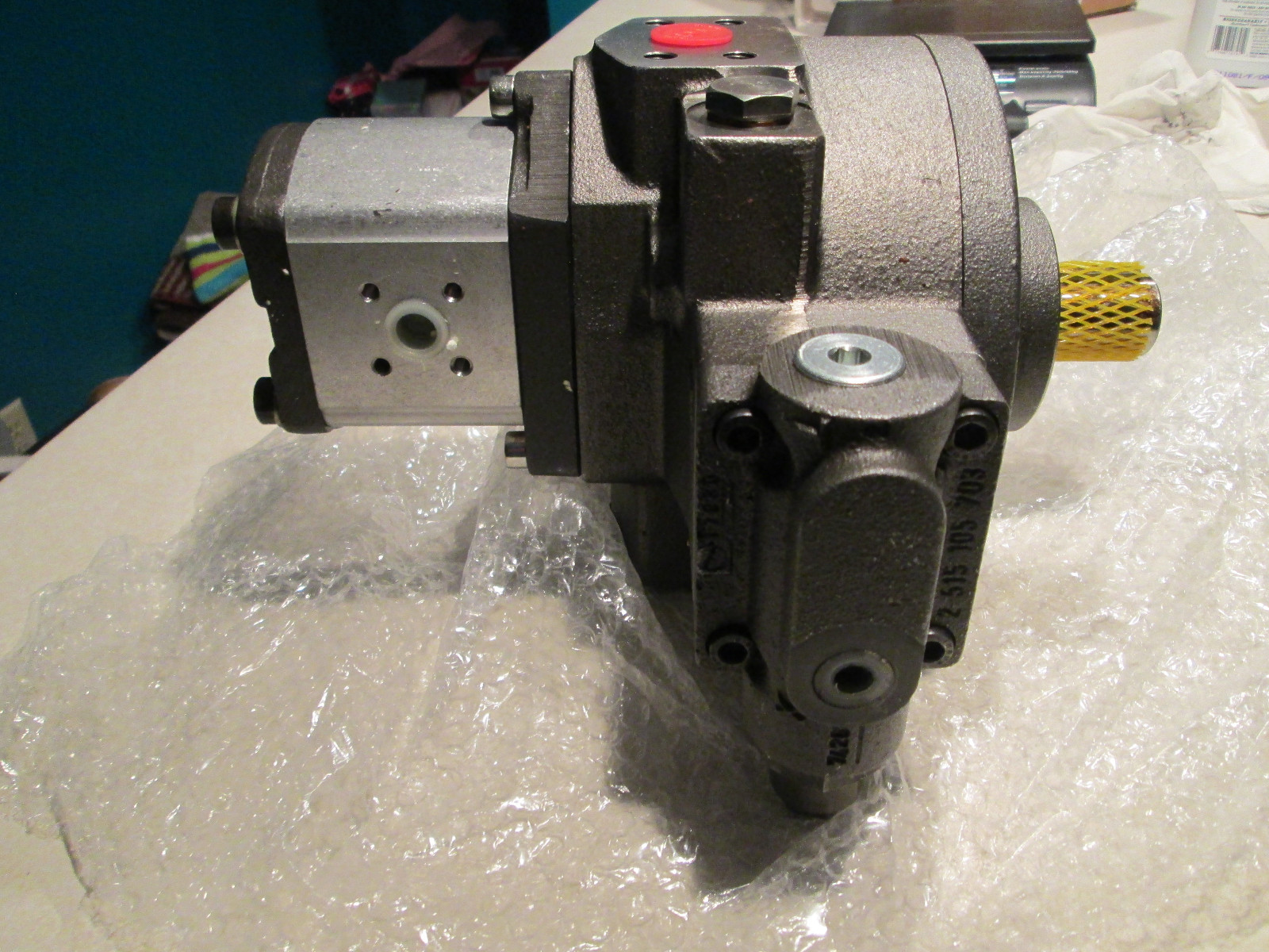 MOOG 0 514 400 243 25151620 D-71034 PISTON HYDRAULIC PUMP(NIB) | eBay