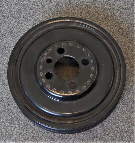 VW Golf VI 2,0 TDI CRB Riemenscheibe Kurbelwelle Schwingungsdämpfer 03G105243