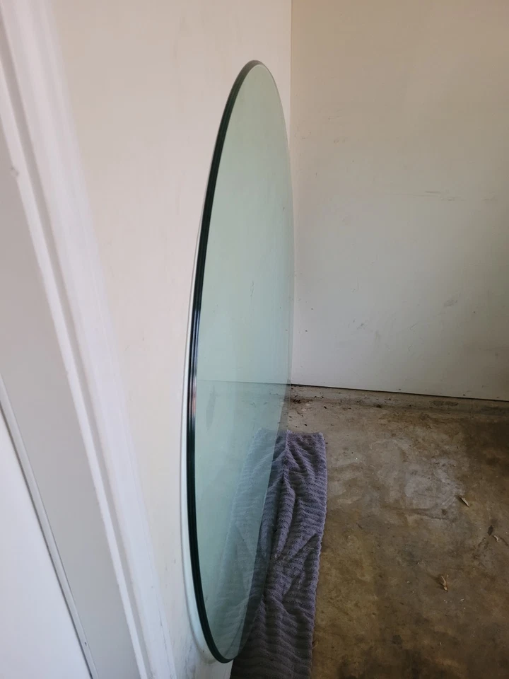 Home Furnishings - Glass round Dining Table Top - Contemporary Style, Clear Temp - Image 2 of 3