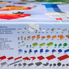 LEGO 5933 Airport Building Set 310 Pieces - New Sealed w/ Box Damage