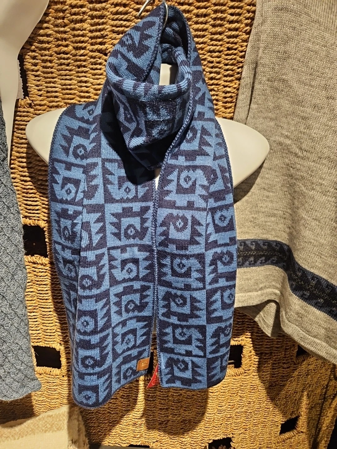 Geometric Pre Colombian Icon Handmade Premium ALPALCA Scarf 100 Percent Alpaca