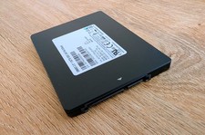 Samsung SM883 1.92 TB Enterprise SSD (MZ7KH1T...