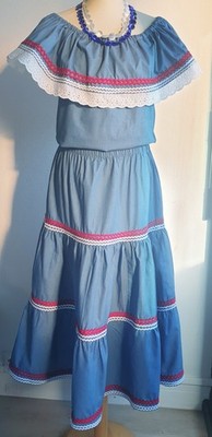 Haitian Carabela Kleid. zweiteiliges Set und Gürtel