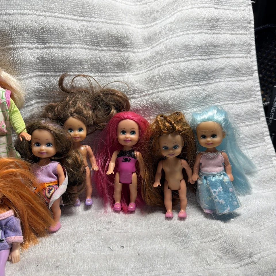 Lote de 13 muñecas Chelsea & Kelly Dolls Plus Friends Foto 4 de 4