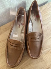 Marc Jacobs New York East Village Camel Leather Driving Loafers Women’s Sz 7.5 M