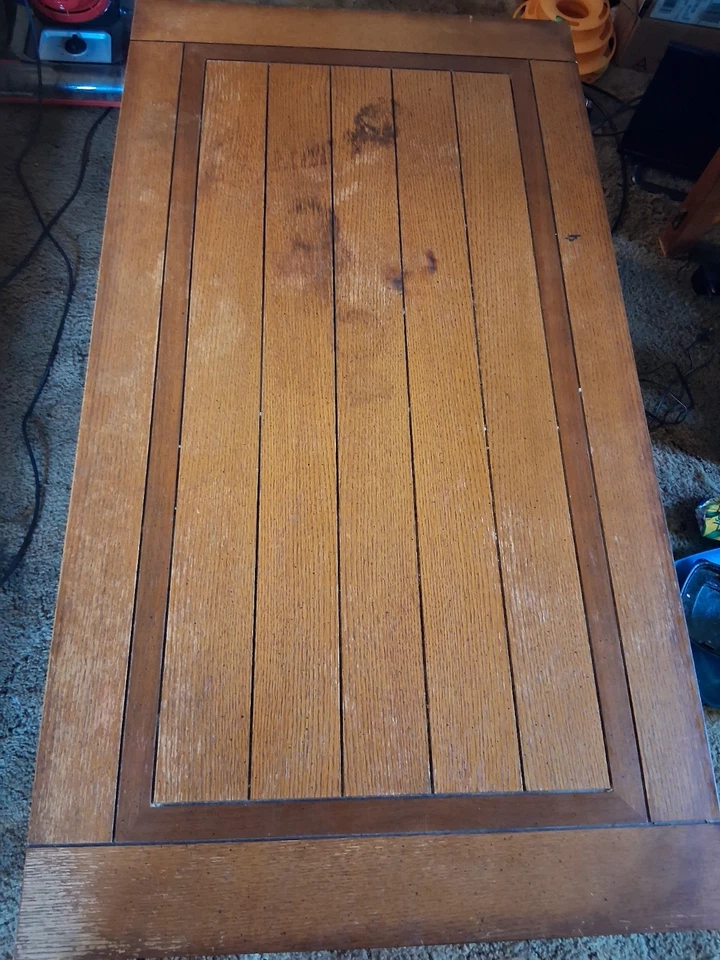 Mesa de centro de roble macizo Foto 2 de 4