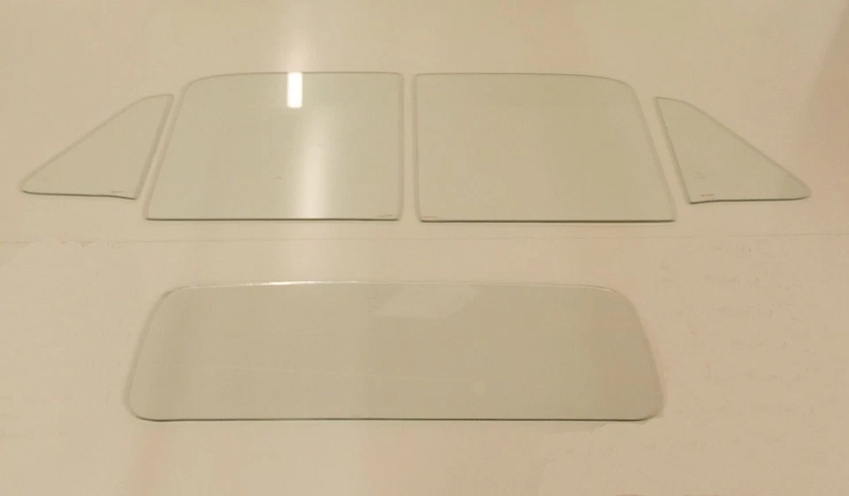 1954 Chevrolet GMC Pickup Truck Clear Glass Windshield Vent Door Center Back - Image 3 of 4