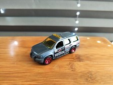 Hot Wheels Chevrolet Tahoe grau HW Gas Co