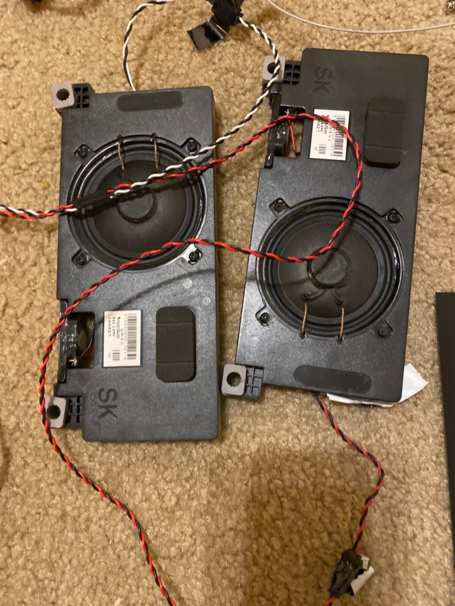 え Vizio E65u-D3/E60u-D3 LED TV Speakers (2 pieces with wire) | eBay