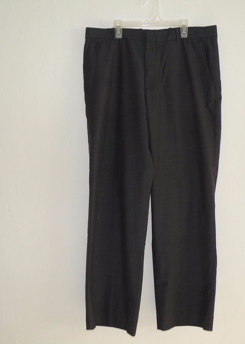 Perry Ellis classic fit mens dress pants 34/32 75% polyester 25% rayon  charcoal
