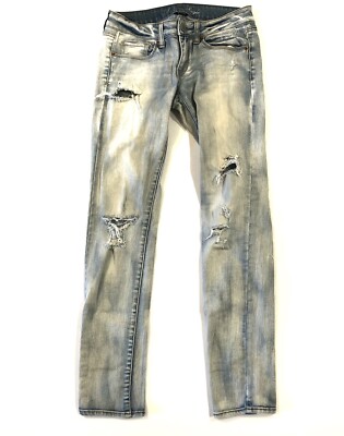 american eagle AEO distressed Skinny jeans Size 2 Light Wash