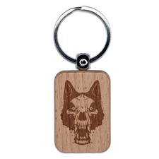 Dije de etiqueta de llavero rectangular de madera grabada con cabeza de calavera de lobo feroz