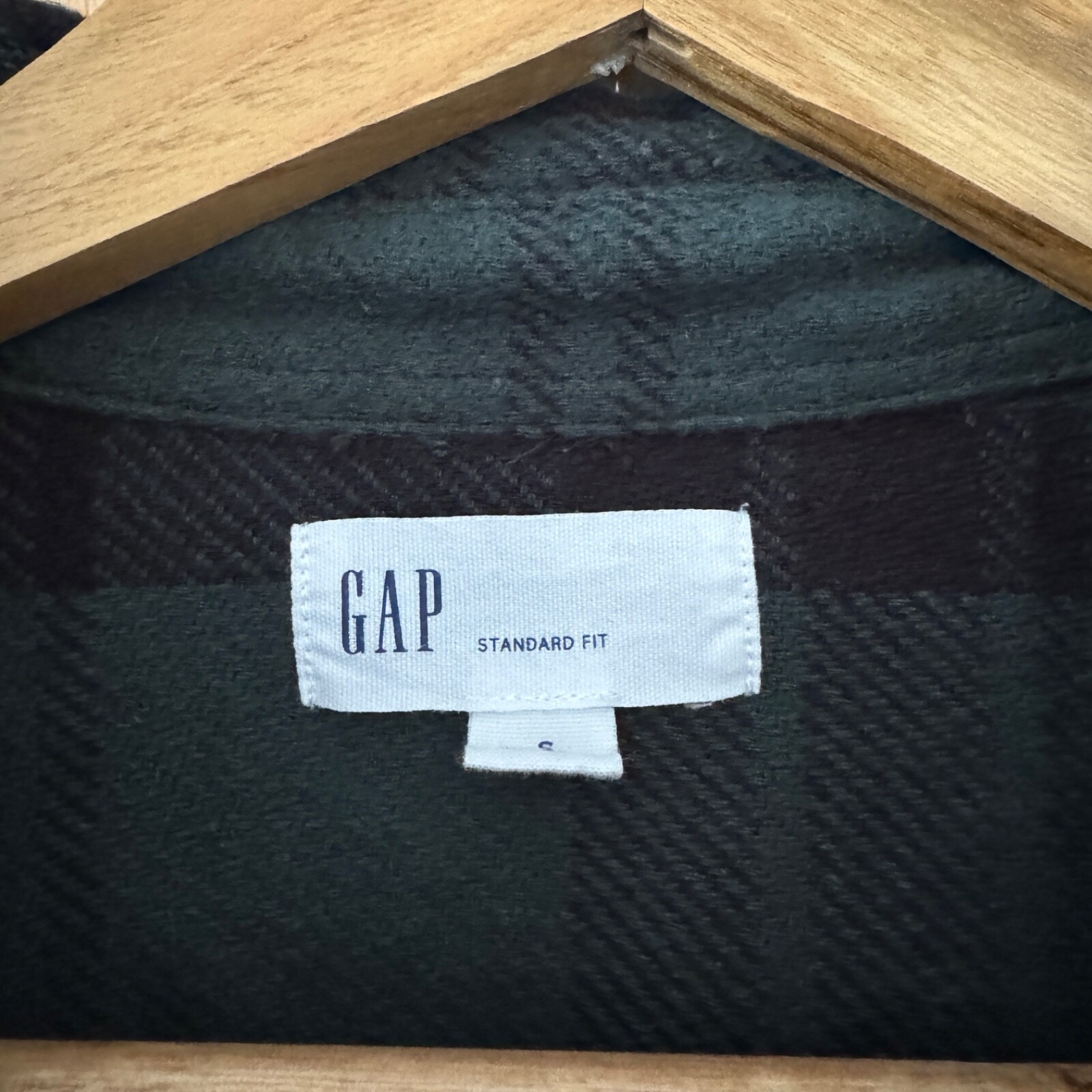 Gap green plaid button down flannel overshirt/sma… - image 3