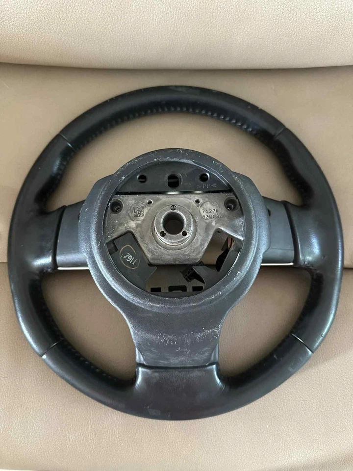 2006-2007 NISSAN 350Z STEERING WHEEL W/CRUISE CONTROL /AUDIO BUTTONS - Image 2 of 2