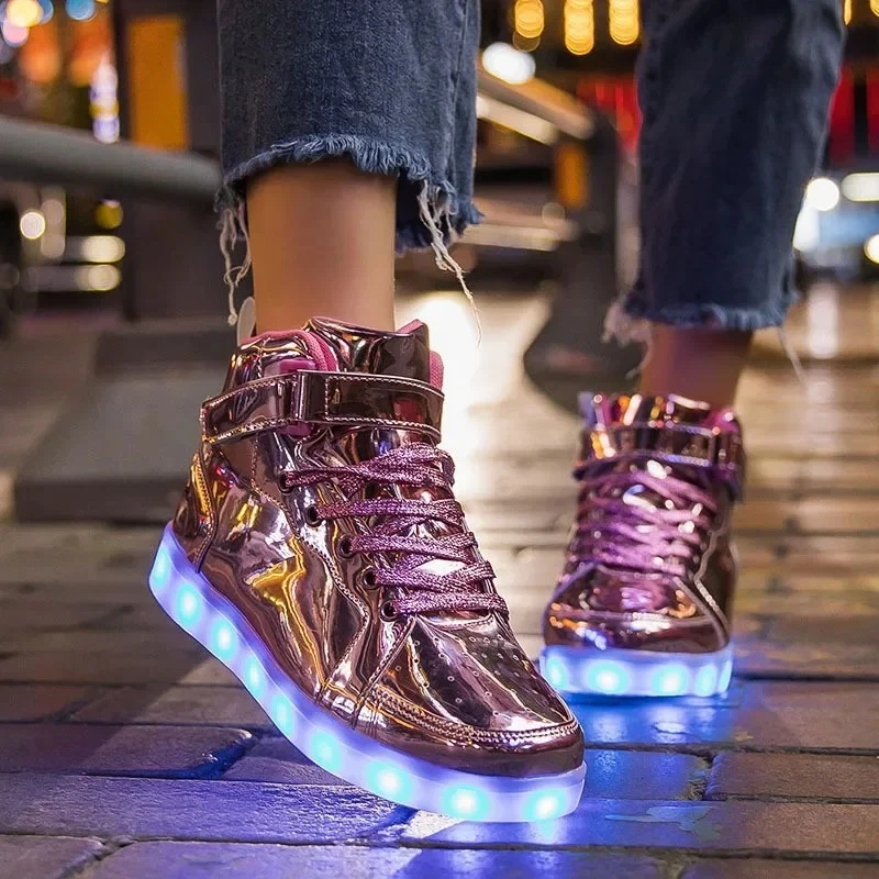 Brillantes LED Niños Tenis Parte Superior Alta Niño Niña Zapatos Informales Transpirables Primavera Baile Foto 2 de 4