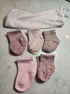 Organic Cotton 5 Pack Baby Socks w Grippers 3 month Infant
