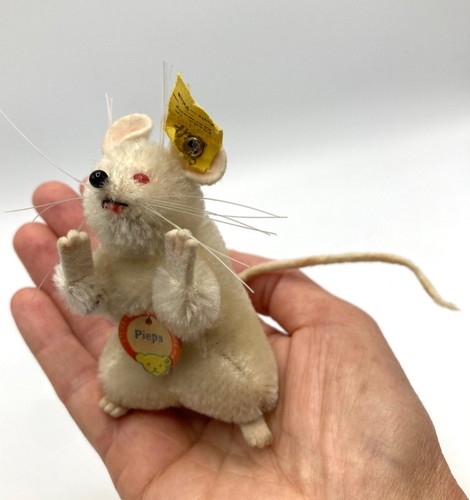 Adorable Vintage Steiff Pieps Mouse White Mohair, Red Eyes w/ All ID