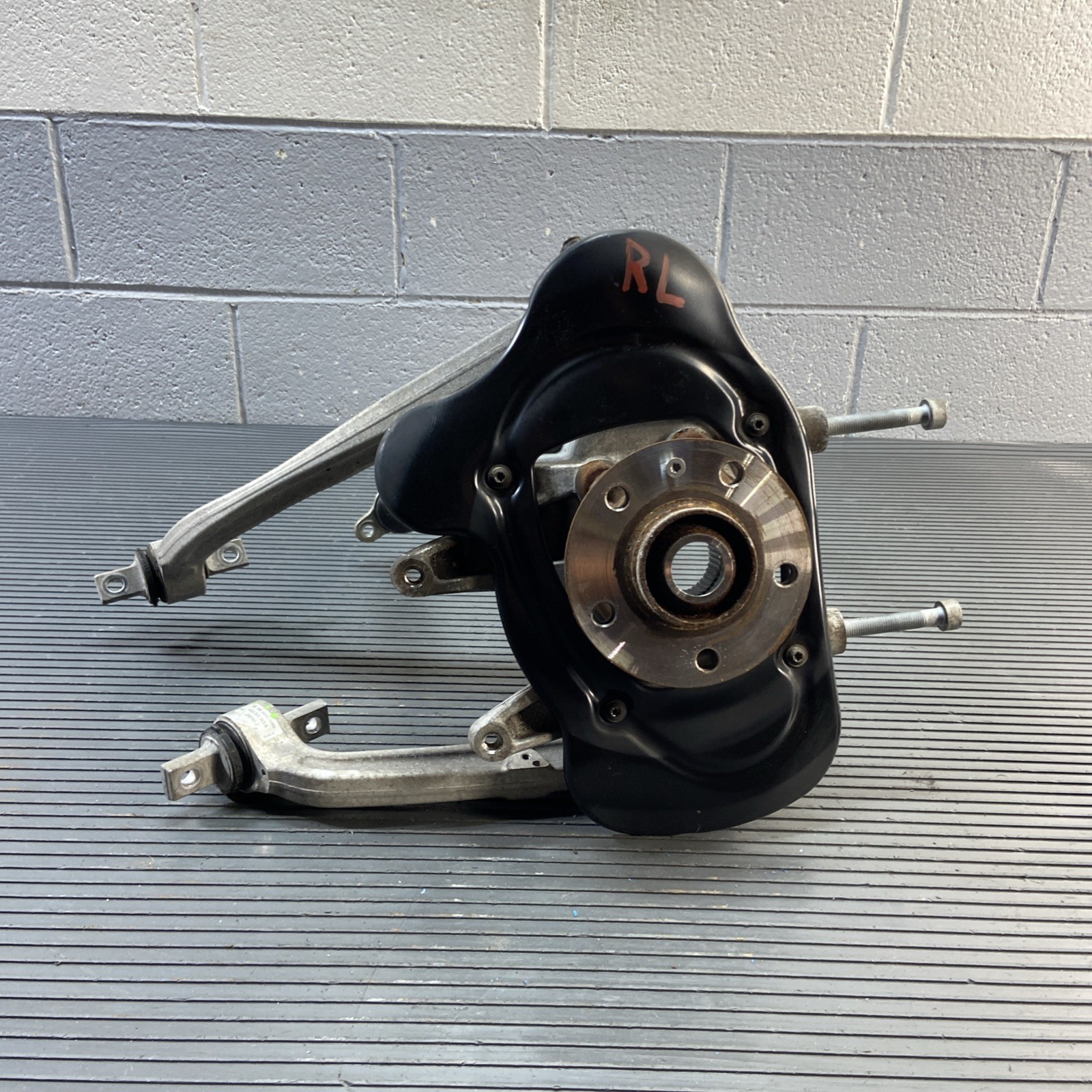 Audi R8 2017-2023 Rear Left Steering knuckle