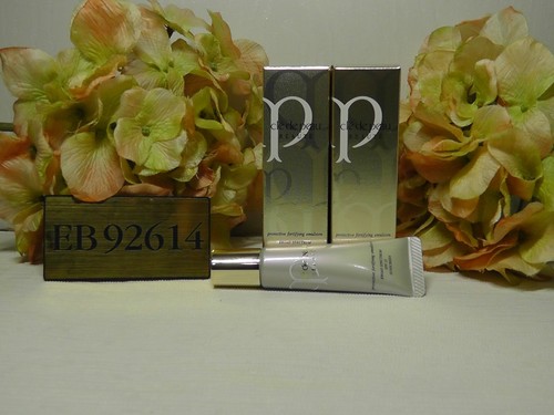 Cle De Peau Protective Fortifying Emulsion Sunscreen SPF22 Size 12 ml /0.4 fl oz