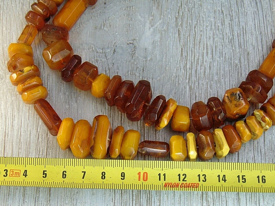 Large Antique 136g. yolk. Natural Butterscotch Baltic amber Beads Necklace - Image 4 of 4