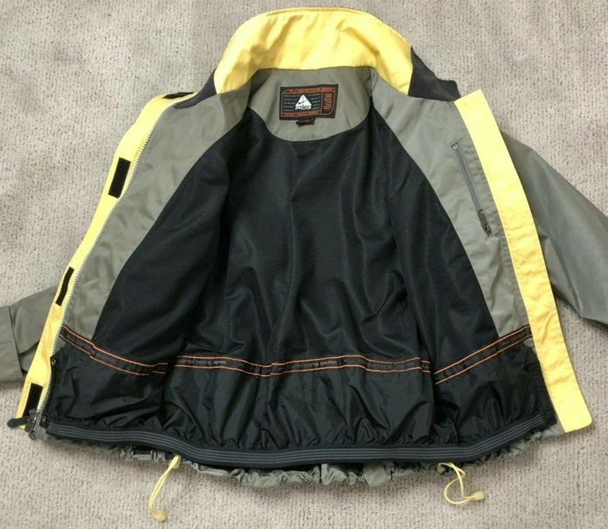 NIKE ACG Todas las Condiciones Equipo Capa Exterior 3 Gris Mujer Chaqueta Abrigo Mediano (8-10) Foto 3 de 4