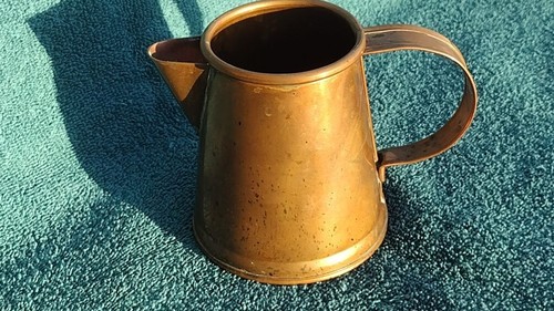 Beautiful Vintage Copper 1/2 Pint handmade pitcher measuring jug - Picture 4 of 12