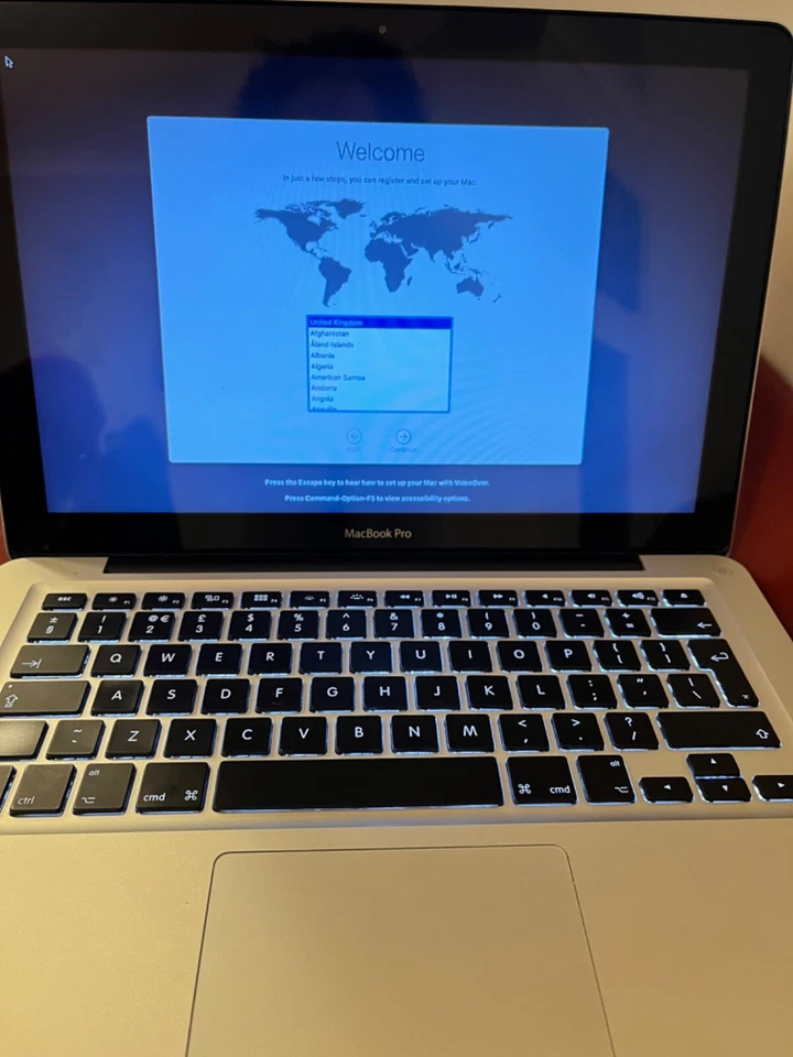 Apple MacBook Pro 13", Intel Core i5, 2.5GHz, 500GB SSD, 8GB RAM, Mid 2012 A1278 - Image 2 of 4