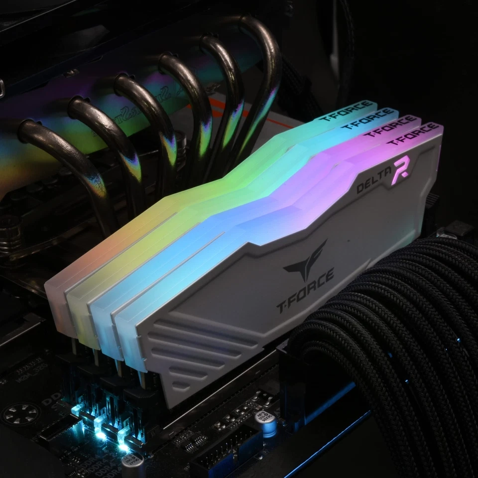 TEAMGROUP T-Force Delta RGB DDR4 16GB (2x8GB) 3200MHz (PC4-25600) CL16 Deskto... - Image 3 of 4