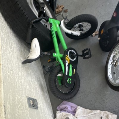 RoyalBaby Freestyle 14 Inch Green Kids Bike BMX Bar Steel Frame Reflectors