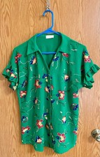 Dashing Green Embroidered Floral Button-down Blouse With Ruffle Sleeves Size L Dashing Green Embroidered Floral Button-down Blouse With Ruffle Sleeves Size L