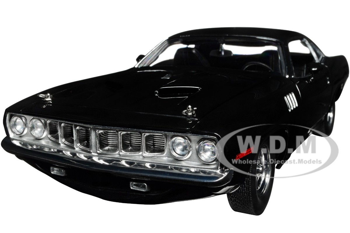 PLYMOUTH BARRACUDA BLACK 