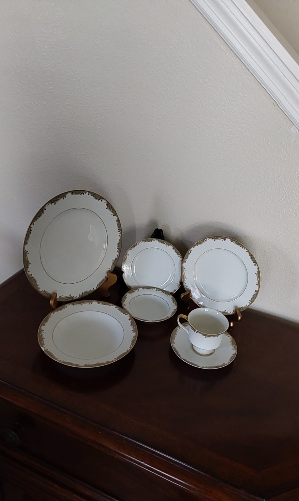 CHATEAU BY SANGO # 3627 MADE IN JAPAN 7 PC PLACE SETTING DINNERWARE