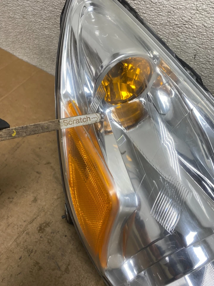 Faro pasajero derecho Subaru Legacy Outback 2010-2012 OEM T5209 DW Foto 4 de 4