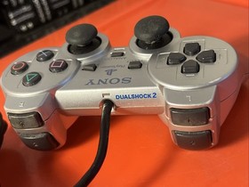 Sony PlayStation 2 DualShock Controller: Model SCPH-10010, OEM, Silver (Tested)