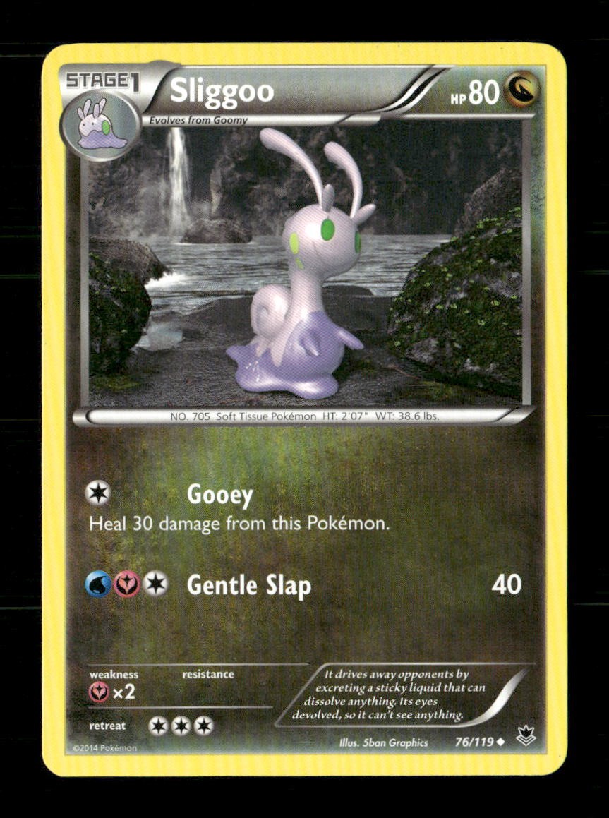 Sliggoo 76/119 Phantom Forces NM/M Pokemon