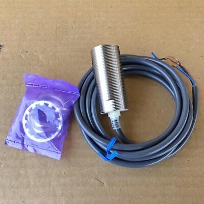 OMRON E2E2-X10C1 NÄHERUNGSSENSOR