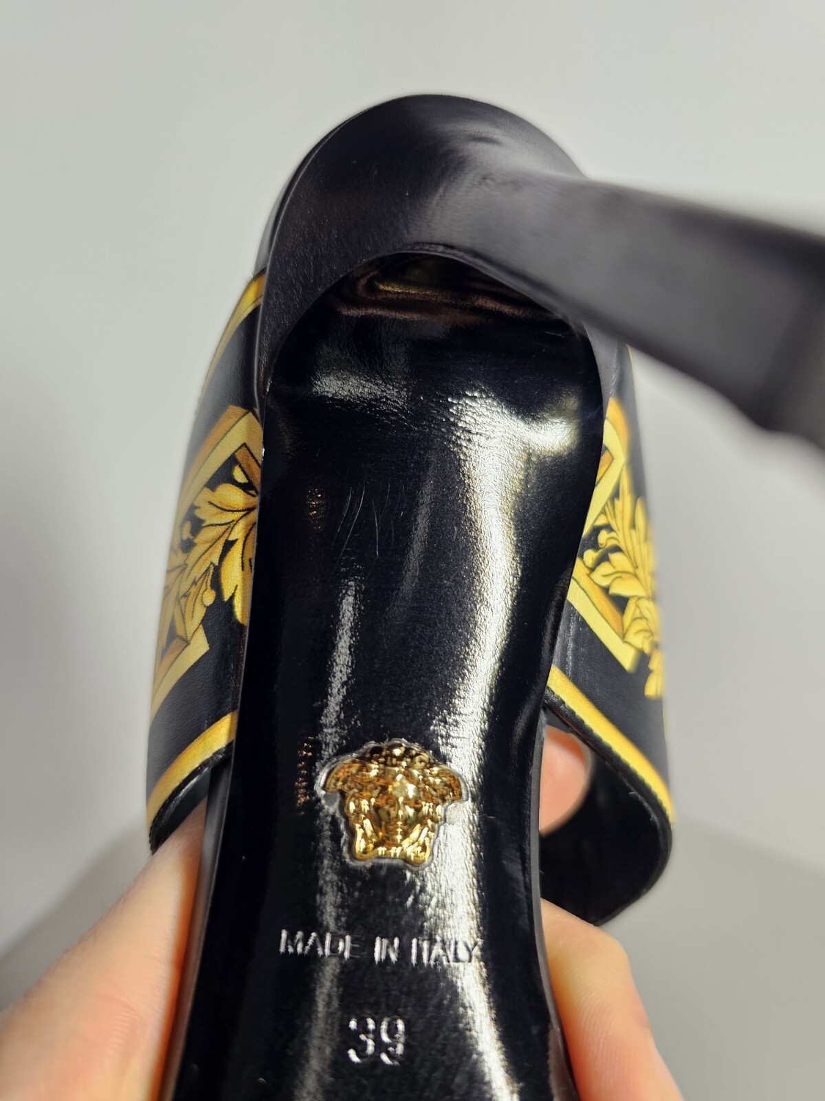 Authentic Versace Barocco Printed Double Strap He… - image 9