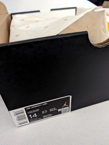 RARE MEN'S LIMITED PREMIUM AIR JORDAN 1 MID "TAXI" BASKETBALL LIFESTYLE SNEAKERS - Picture 12 of 12