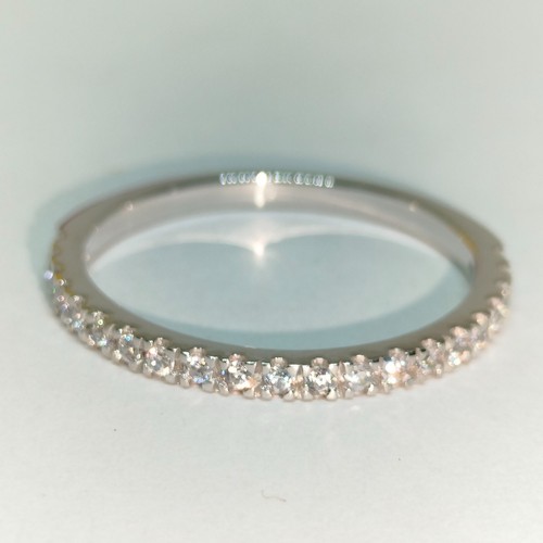 0.40CT Simulated Diamond Eternity Wedding Band Ring 14K White Gold Plated Silver - Foto 2 di 11