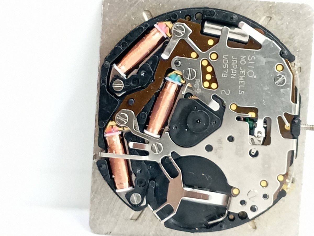Hattori Chronograph Movement Cal. VD57B WORKING watch Hands Stem