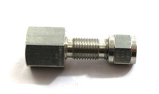 Swagelok 316 Stainless Steel Bulkhead Reducing Union 1/4" /3/8" female 2"Long