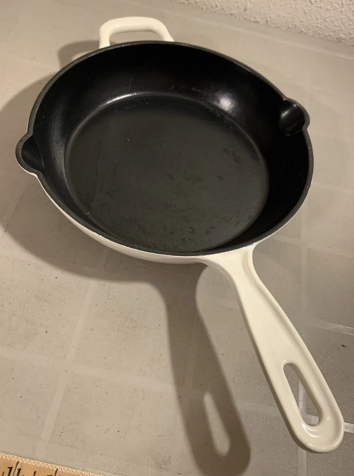 Members Mark Cast Iron Skillet White Enamel 10” Double Pour Spout